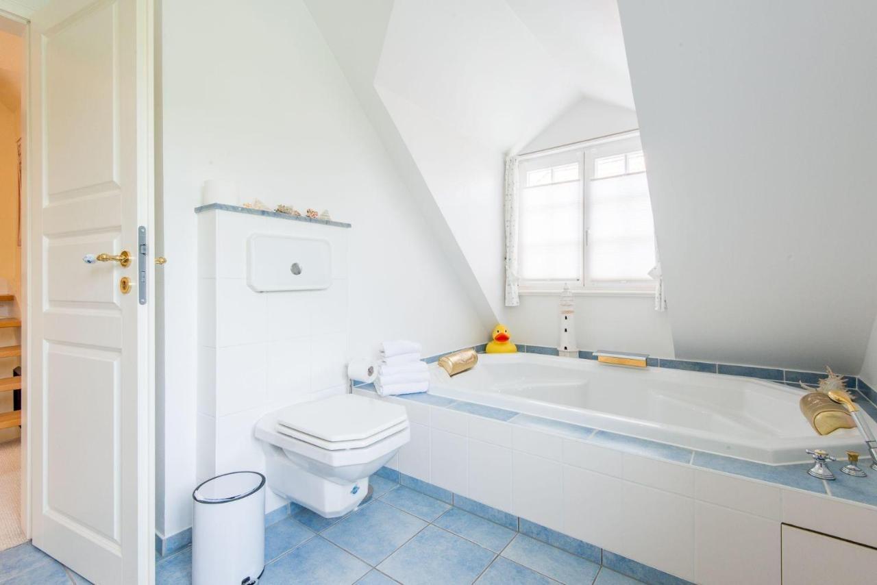 Wenningstedter Weg Haushaelfte B Vila Westerland Exterior foto